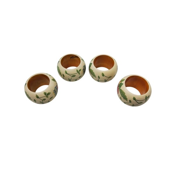 Set Of 4 Vintage Hand-Painted Wooden Napkin Rings With Fruit & Leaf Design - Picture 3 of 4